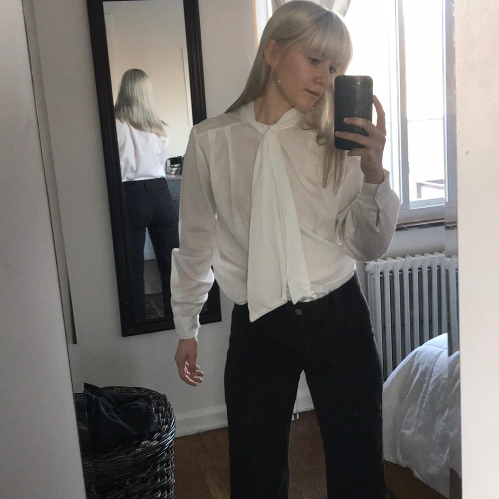 Vintage tie front white button down, NWT